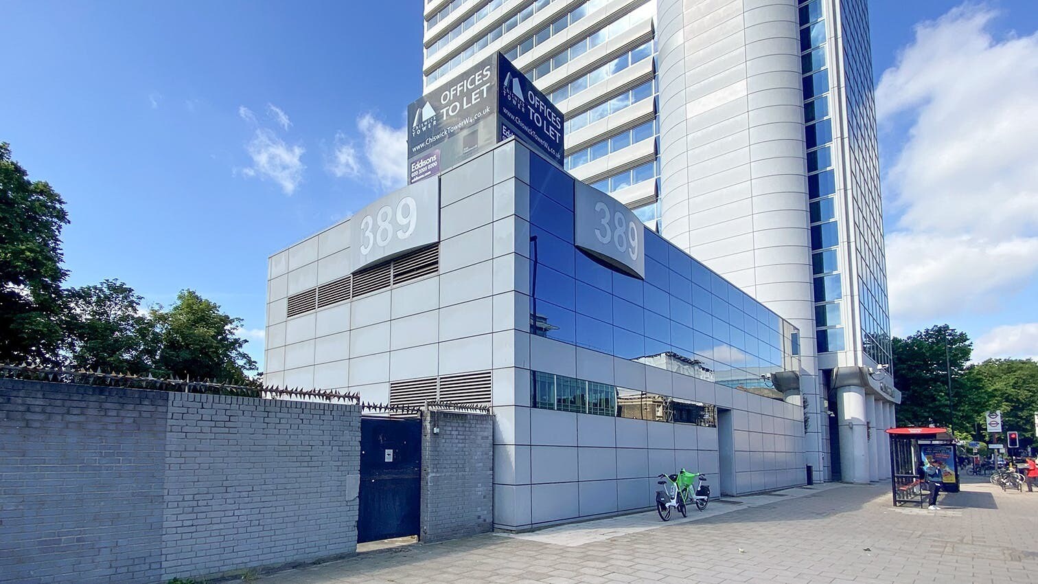 389 Chiswick High Rd, Londres à louer Photo de l’immeuble– Image 1 sur 16