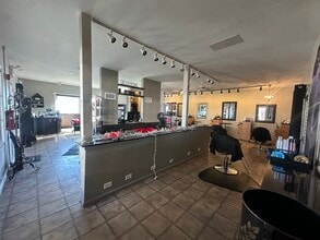 5512 S Brainard Ave, Countryside, IL à louer Photo intérieure– Image 2 sur 17