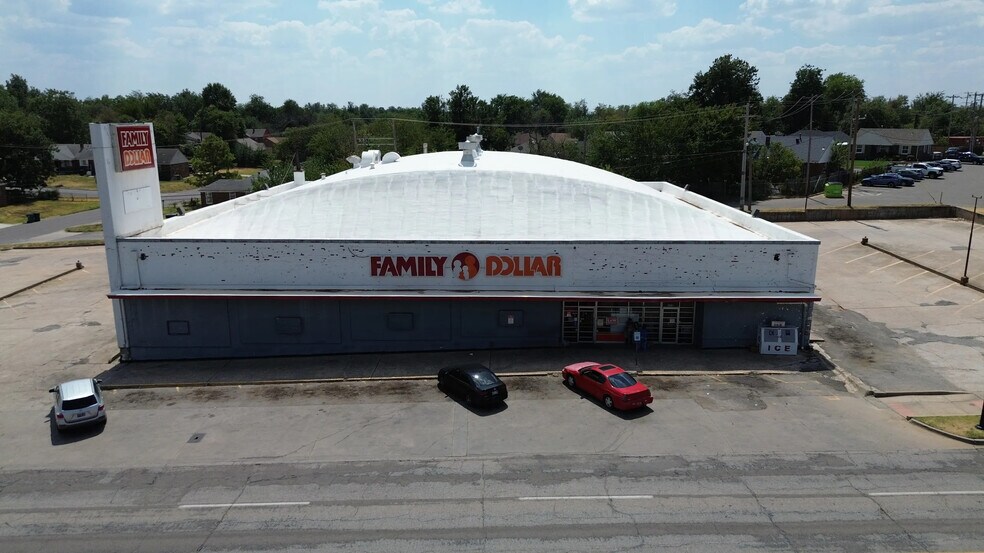 OKC Retail Portfolio portefeuille de 2 biens à vendre sur LoopNet.fr - Photo de l’immeuble – Image 2 sur 3