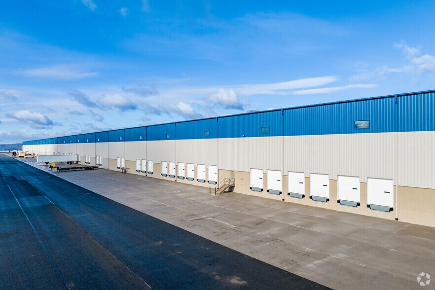 460-480 Research Dr, Pittston Township, PA à louer - Photo de l’immeuble – Image 3 sur 7