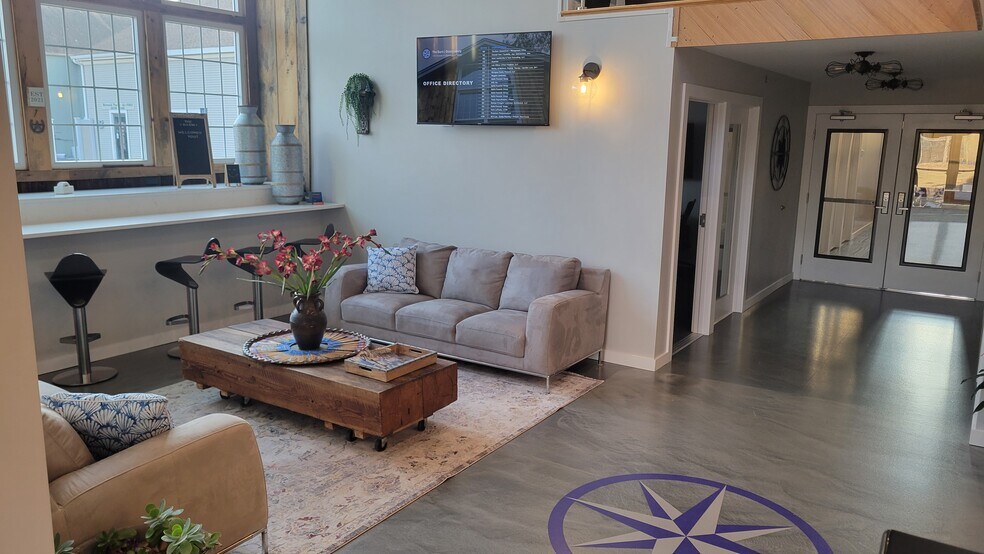 119 Griswold St, Glastonbury, CT à louer - Photo de l’immeuble – Image 2 sur 35