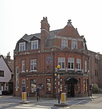 Plus de détails pour 2 High St, Pinner - Local commercial à louer