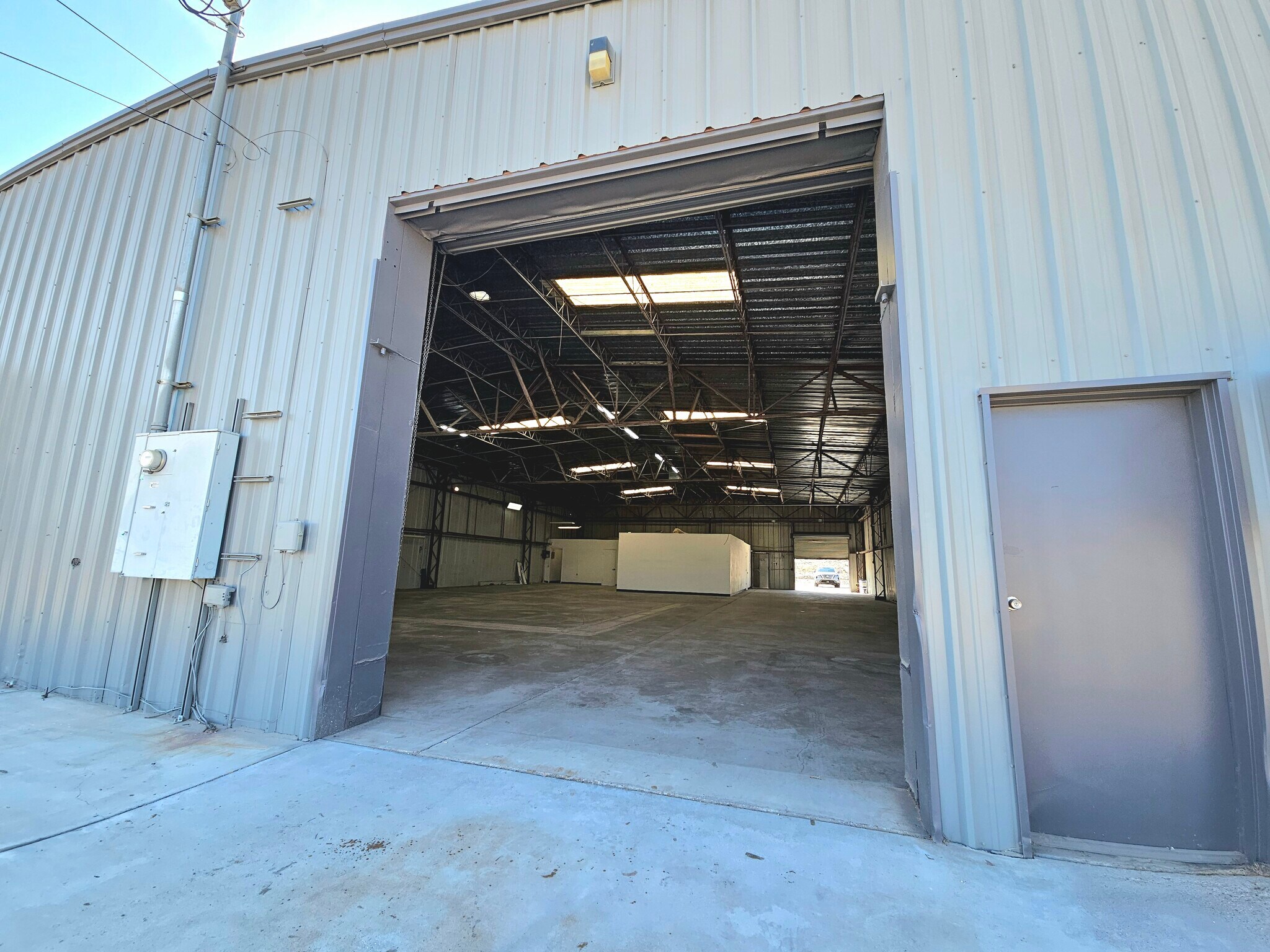 3829 Rising Sun Rd, Bullhead City, AZ à louer Photo de l’immeuble– Image 1 sur 47