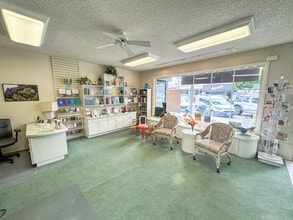 224 Main St, Seal Beach, CA à louer Photo intérieure– Image 1 sur 11