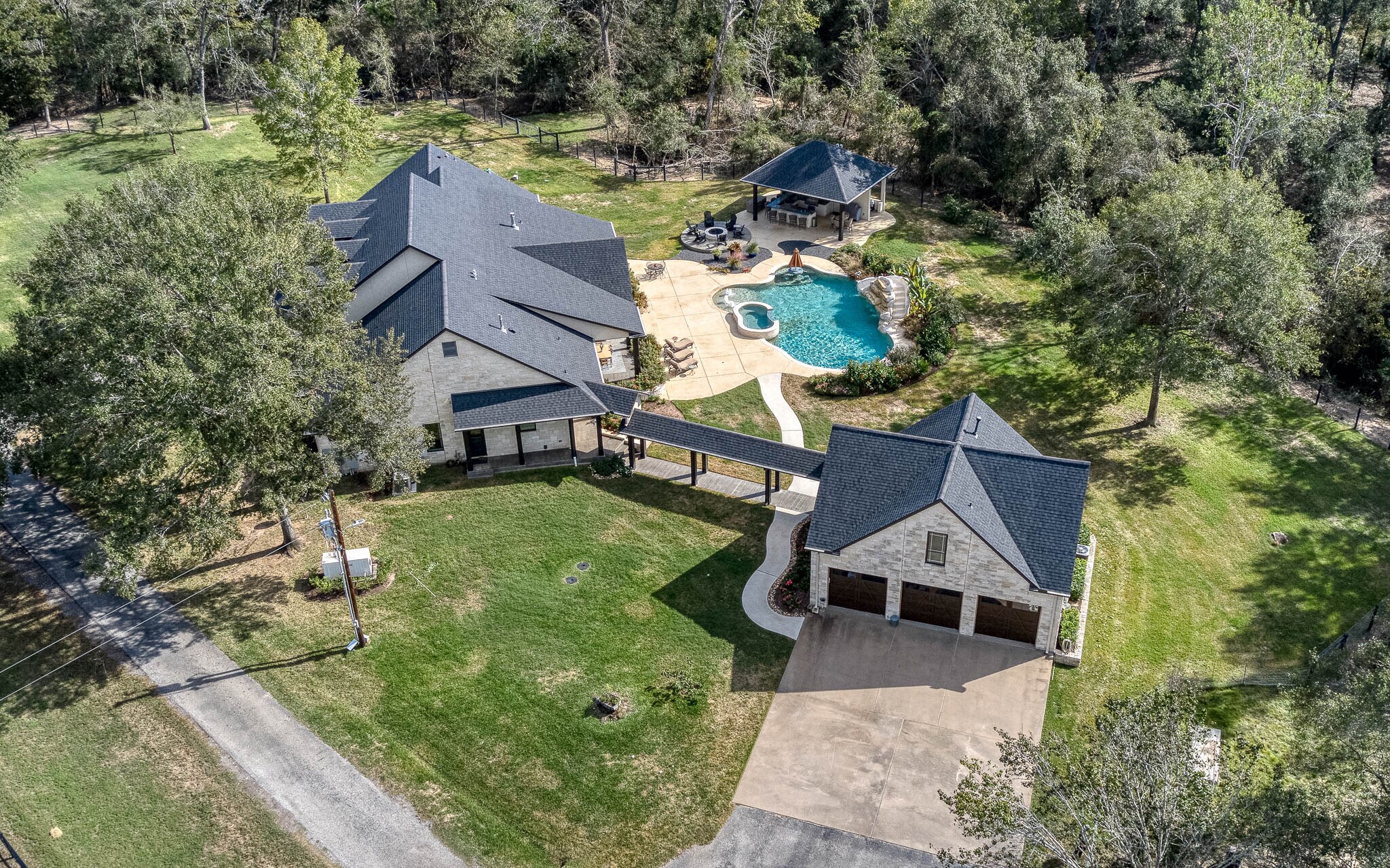 22474 Kmiec Rd, Hempstead, TX à vendre Photo principale– Image 1 sur 52