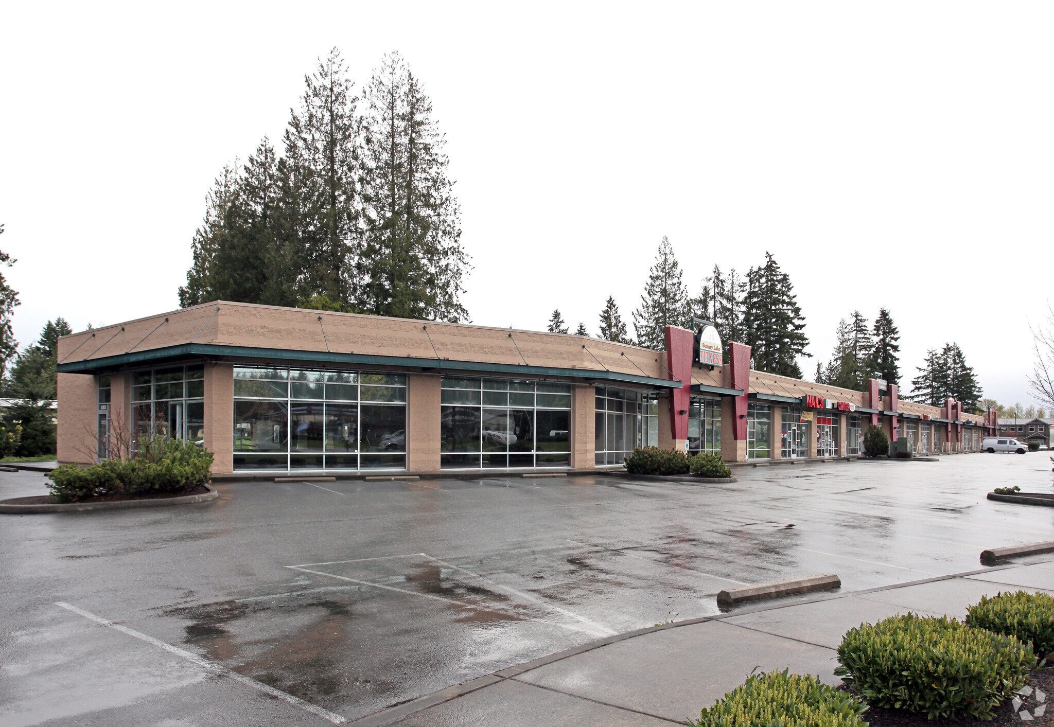 20800-20972 SR 410 E, Bonney Lake, WA à louer Photo principale– Image 1 sur 4