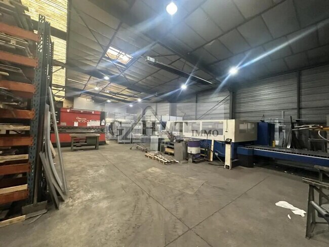 Plus de détails pour Industriel/Logistique à vendre