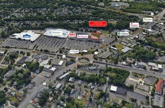 Plus de détails pour 800 New Loudon Rd, Latham, NY - Local commercial à louer