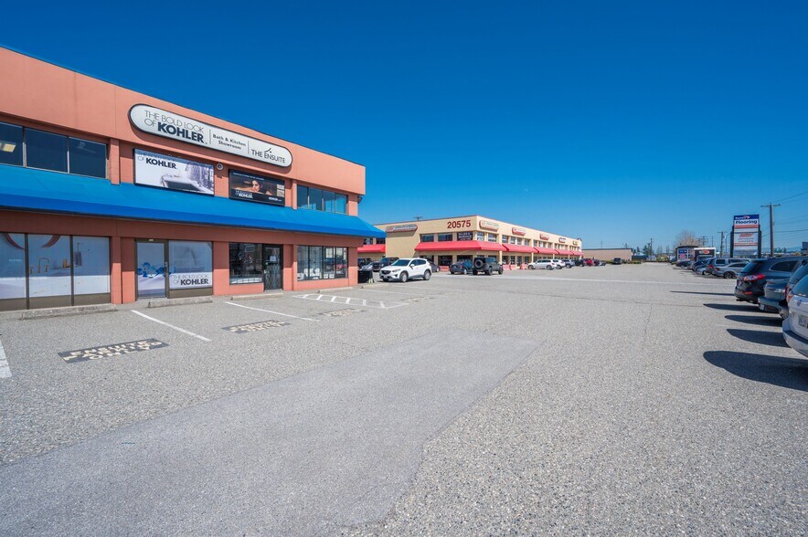 20575 Langley Byp, Langley, BC à louer - Photo de l’immeuble – Image 1 sur 4
