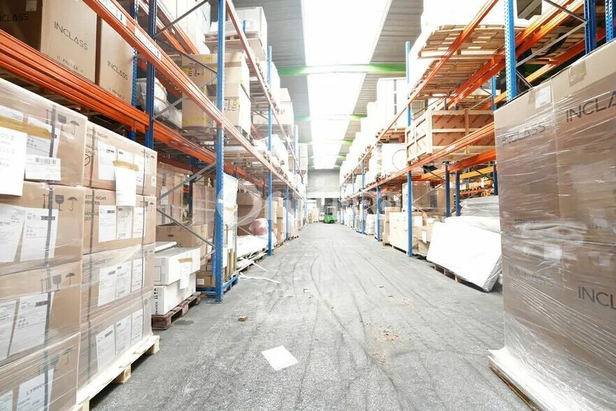 Bureau dans Genas à louer - Photo de l’immeuble – Image 3 sur 9