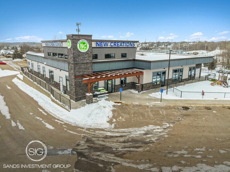13500 County Road 11, Burnsville, MN à vendre - Photo de l’immeuble – Image 1 sur 5