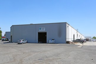 Plus de détails pour 6901 District Blvd, Bakersfield, CA - Industriel/Logistique à louer