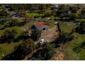 16110 Lake Travis Dr, Austin, TX à louer Photo intérieure– Image 1 sur 18