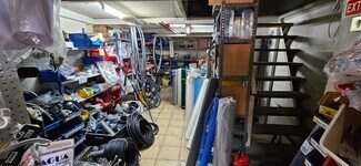 Plus de détails pour Local commercial à vendre