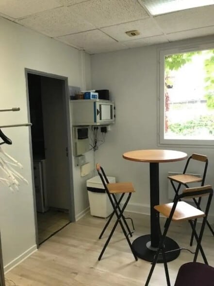 Bureau dans Montrouge à louer - Photo intérieure – Image 3 sur 5