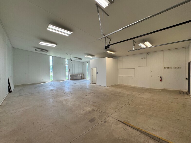 2110 9th St E, Glencoe, MN à louer - Photo de l’immeuble – Image 3 sur 8