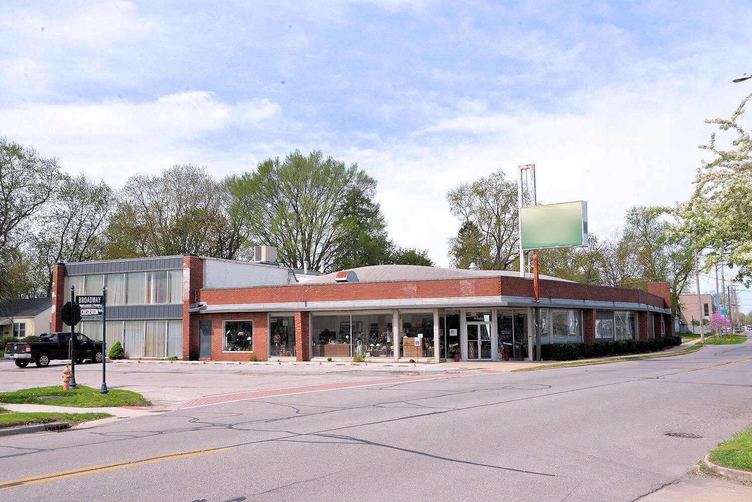 700 Broadway Ave, Chesterton, IN à vendre Photo de l’immeuble– Image 1 sur 4