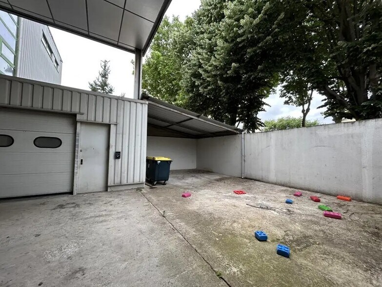 144 Rue Colbert, Colombes à louer - Photo de l’immeuble – Image 2 sur 2