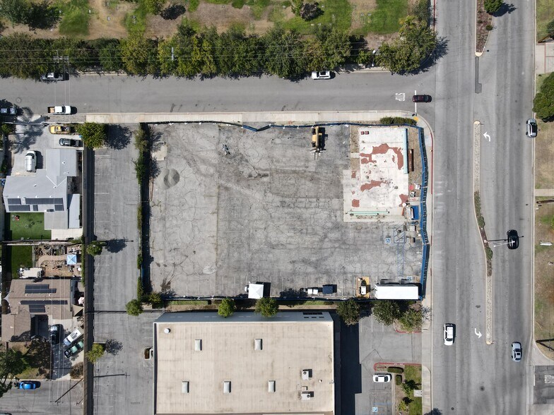 1717 S Grand Ave, Glendora, CA à vendre - Photo de l’immeuble – Image 3 sur 5