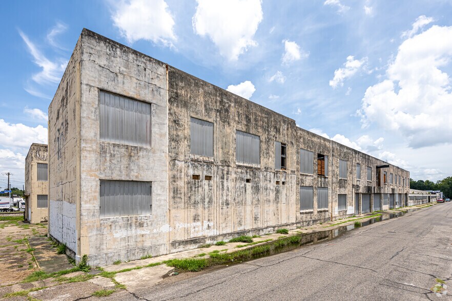 2635 Monroe, Baton Rouge, LA à vendre - Photo de l’immeuble – Image 3 sur 6