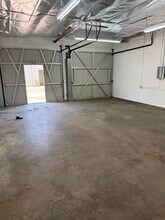 14754 Calvert St, Van Nuys, CA à louer Photo intérieure– Image 1 sur 2