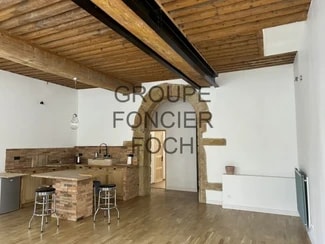 Plus de détails pour Local commercial à louer