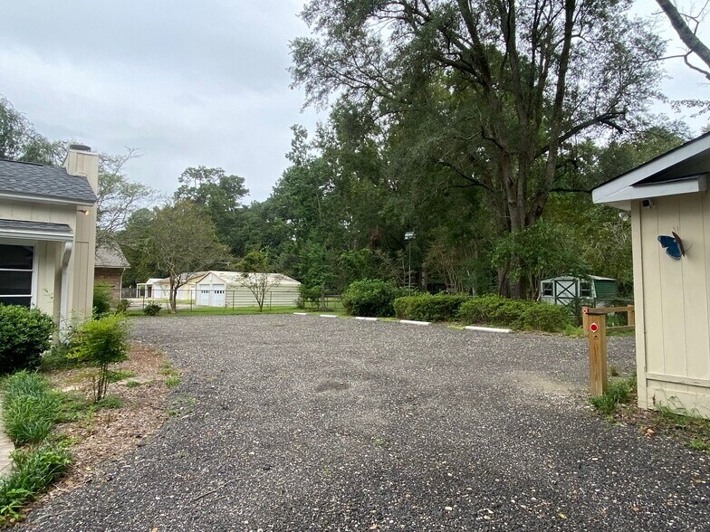 1227 Central Ave, Summerville, SC à louer - Photo de l’immeuble – Image 2 sur 4