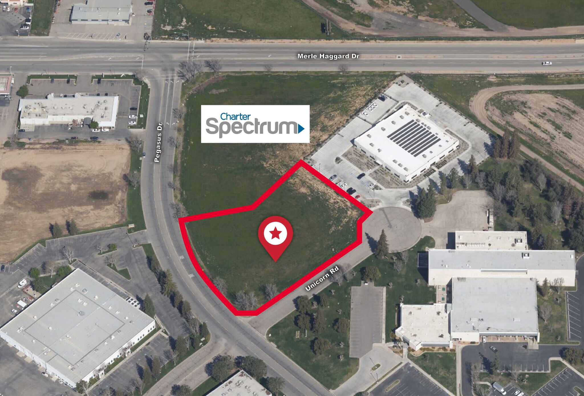 3800 Pegasus Dr, Bakersfield, CA à louer Aérien– Image 1 sur 4