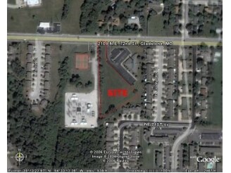2109 NE 72nd St, Gladstone, MO à vendre - Photo principale – Image 1 sur 1