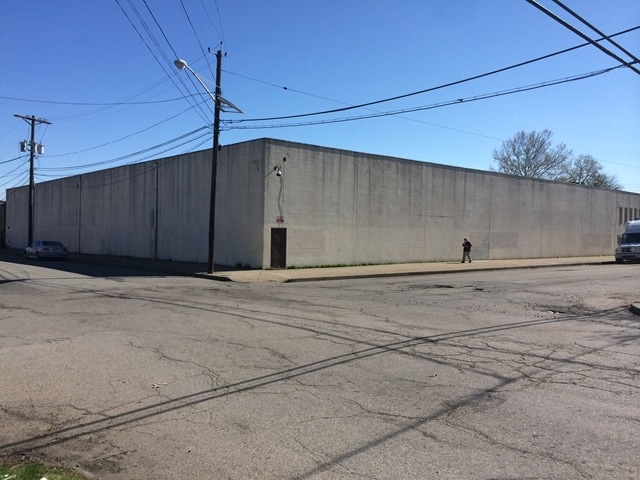 553-587 E 31st St, Paterson, NJ à vendre Photo principale– Image 1 sur 3