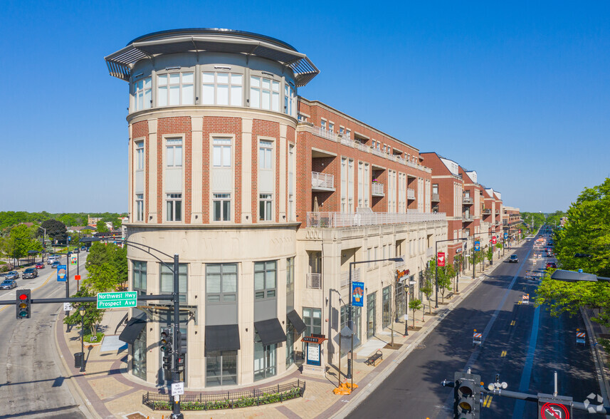 Touhy Ave, Park Ridge, IL à louer - Photo de l’immeuble – Image 3 sur 6