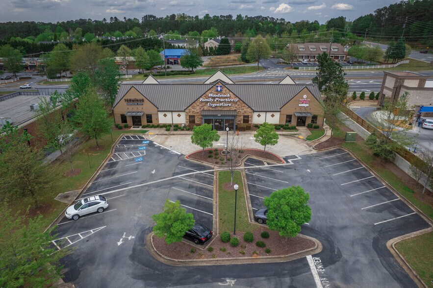 310 Gold Creek Trl, Woodstock, GA à vendre - Photo de l’immeuble – Image 1 sur 31