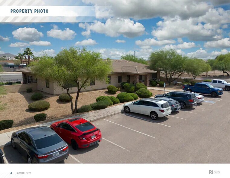 1935 E Deer Valley Dr, Phoenix, AZ à vendre - Photo de l’immeuble – Image 3 sur 11