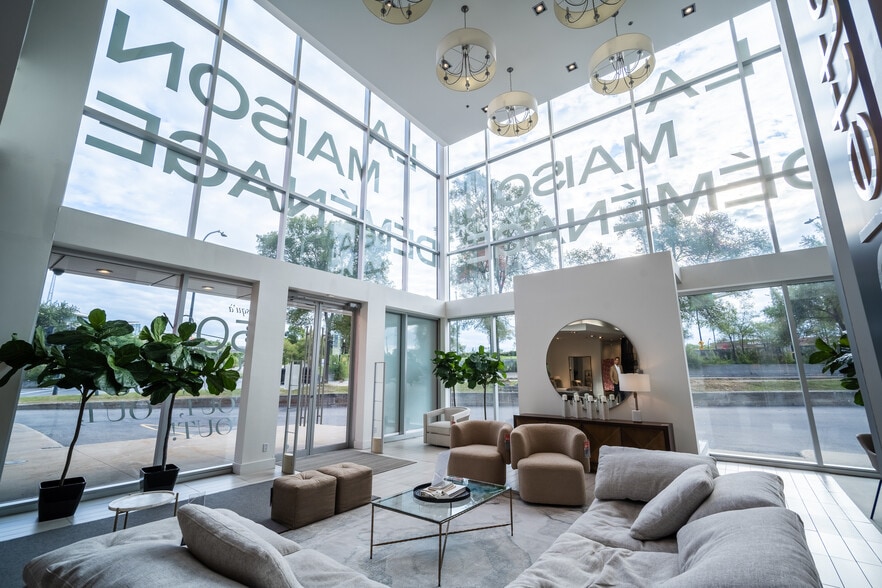 9000-9012 Boul De L'acadie, Montréal, QC à louer - Photo intérieure – Image 2 sur 19