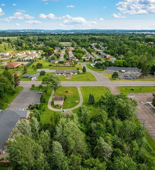 4911 W Taft Rd, Liverpool, NY à vendre - Photo de l’immeuble – Image 3 sur 3