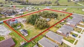 Plus de détails pour 9418 County Road 423, Navasota, TX - Spécialisé à vendre