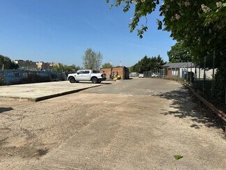 Plus de détails pour Ickenham Rd, Ruislip - Terrain à louer