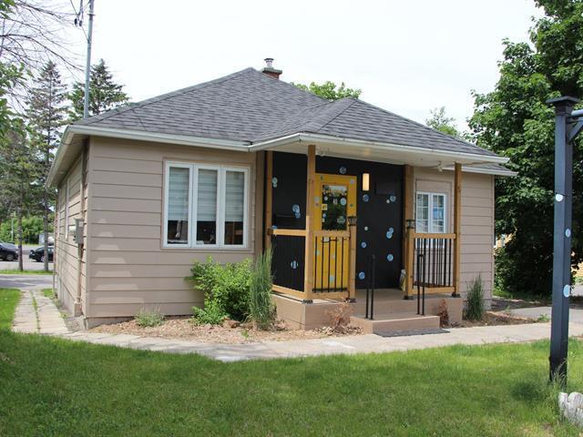 40 Boul Grand, L'Île-Perrot, QC à louer Photo de l’immeuble– Image 1 sur 9