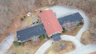 Plus de détails pour 60 Crouch Ave, Norwich, CT - Santé à vendre