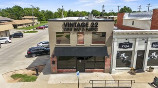 Plus de détails pour 800 E Main St, Ada, OK - Local commercial à vendre