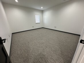 15128 Traditions Blvd, Edmond, OK à louer Photo intérieure– Image 2 sur 5