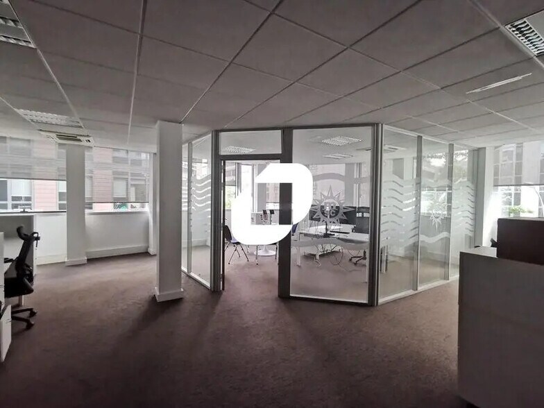 3-5 Rue Barbès, Montrouge à louer - Photo intérieure – Image 3 sur 26