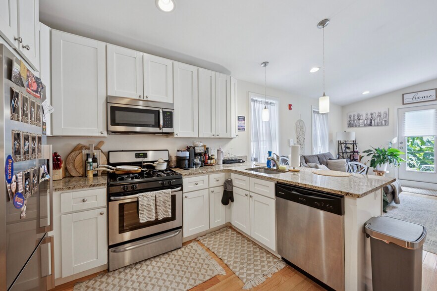 919 N 19th St, Philadelphia, PA à vendre - Photo de l’immeuble – Image 2 sur 7