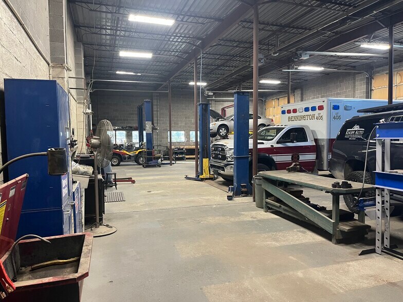 522 N 8th St, Salina, KS à vendre - Photo de l’immeuble – Image 2 sur 11