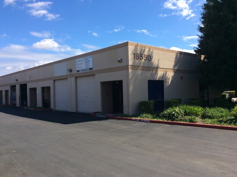 16540-16550 Railroad Ave, Morgan Hill, CA à louer - Photo de l’immeuble – Image 2 sur 7