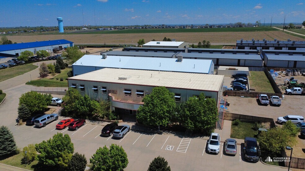 250 Perry Ln, Dacono, CO à louer - Photo de l’immeuble – Image 3 sur 4