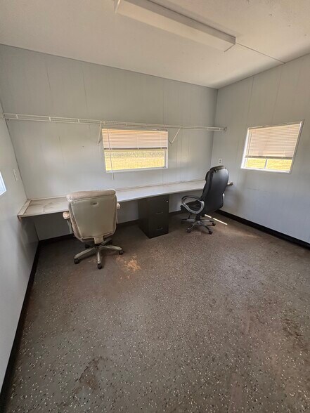 5305 hwy 640, Lithia, FL à louer - Photo de l’immeuble – Image 3 sur 13