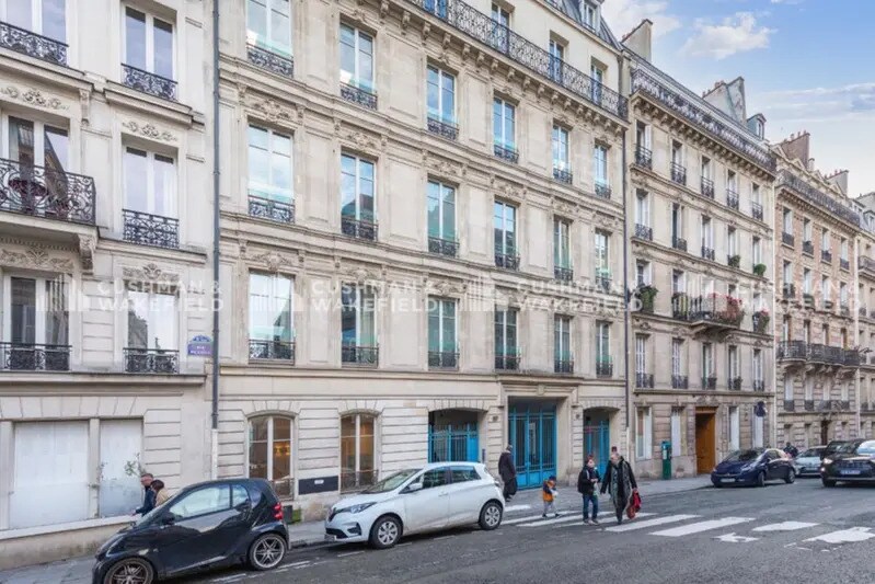37 Rue De Liège, Paris à louer - Photo de l’immeuble – Image 2 sur 11