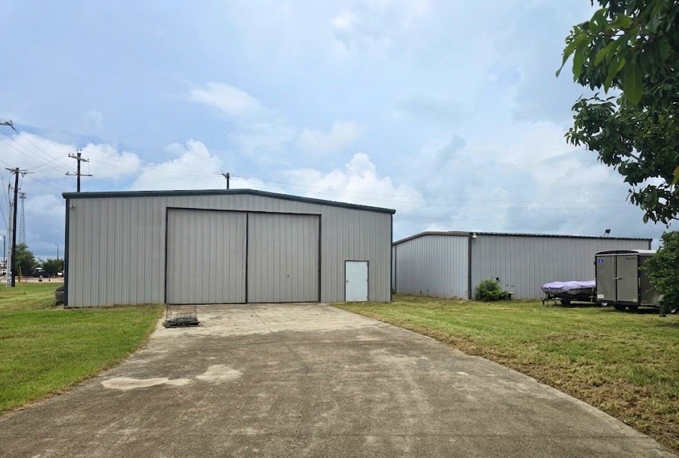 126 Grist Mill Rd, Kyle, TX à vendre Photo principale– Image 1 sur 8
