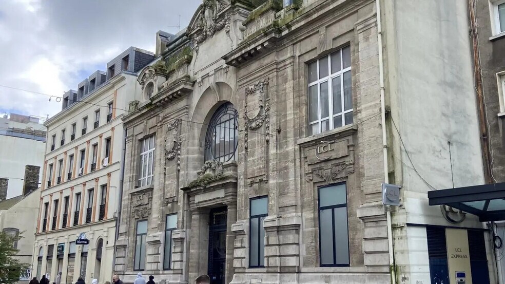 Local commercial dans Boulogne-sur-Mer à vendre - Photo de l’immeuble – Image 1 sur 1